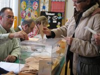 Laredo encabeza la participación, con el 46,16%, mientras que en Santander es del 41,08%