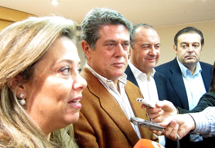 Trillo, Junto A Macarena Montesinos, Ripoll Y Gerardo Camps