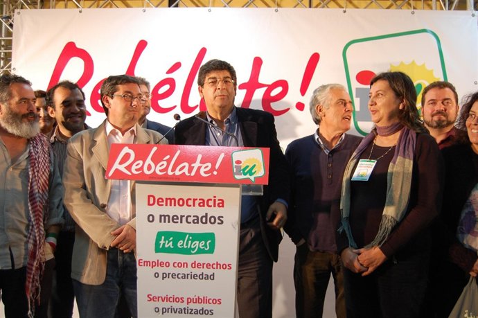 Valderas Comparece En La Noche Electoral