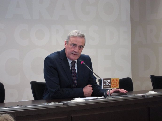 El Portavoz Del PSOE, Javier Sada