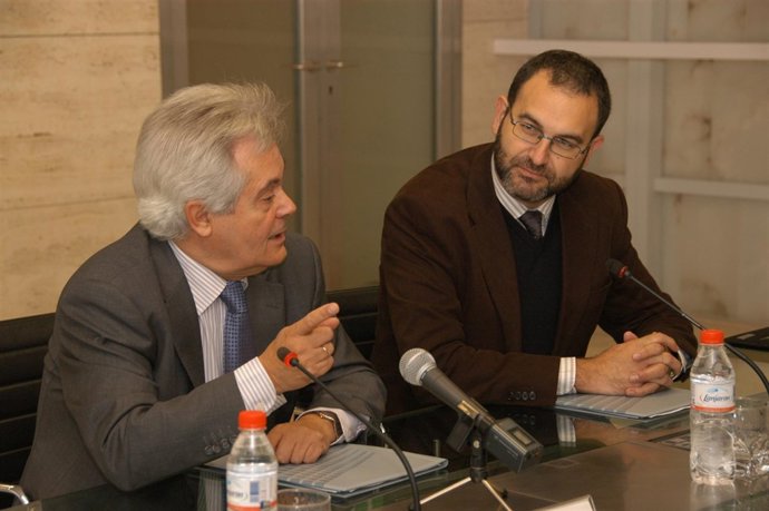 Cajagranada Y FAPS Firman Un Convenio De Colaboración