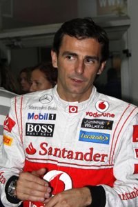 Fórmula 1.- De la Rosa: "Me siento orgulloso de que España tenga un equipo de Fórmula 1 y poder ser yo su piloto"