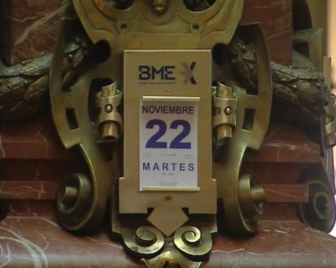 El Ibex abre al alza y respira sobre los 8.000