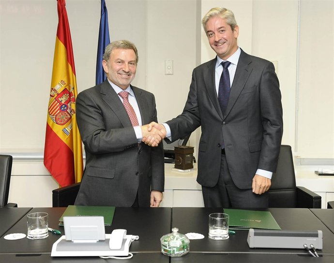 Firma Del Acuerdo Entre Adif Y Alstom