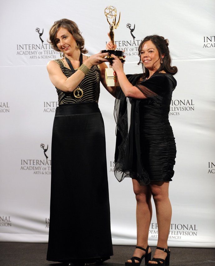 Samantha Artal Susskand Executive Producer And Paula Andrea Gomez Vera (R),