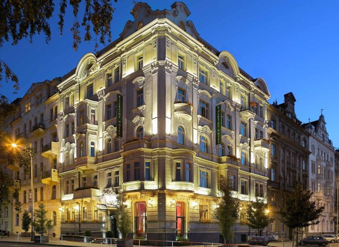 Un Hotel De La Compañía, En Praga