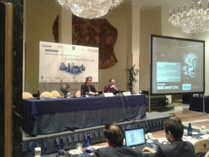 El Alcalde En La Jornada Sobre Smart Cities En Madrid