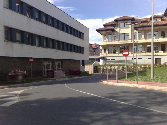 Acceso Prohibido En Valdecilla 