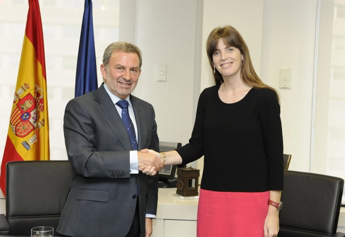 Acuerdo Entre Adif  Y Assignia