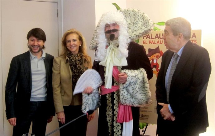 Presentación De Actividades Para Niños Y Público Familiar En El Palau