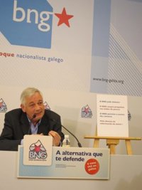 Vázquez (BNG) lamenta las críticas tanto "si te aferras al cargo como si lo pones a disposición" y defiende su decisión