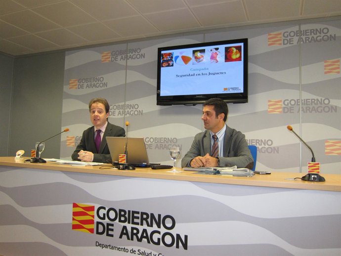 Sergio Larraga E Ignacio Zarazaga En La Rueda De Prensa
