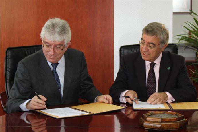 Hermida (I) Y Ullastres (D)