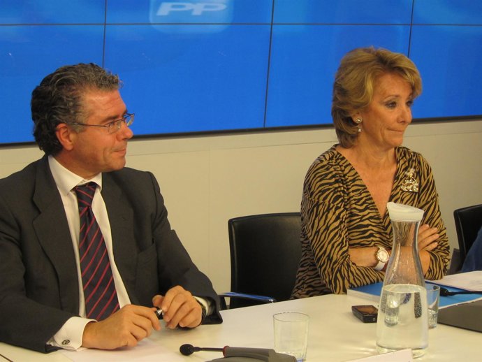 Granados Y Aguirre En El Comité De Dirección Del PP