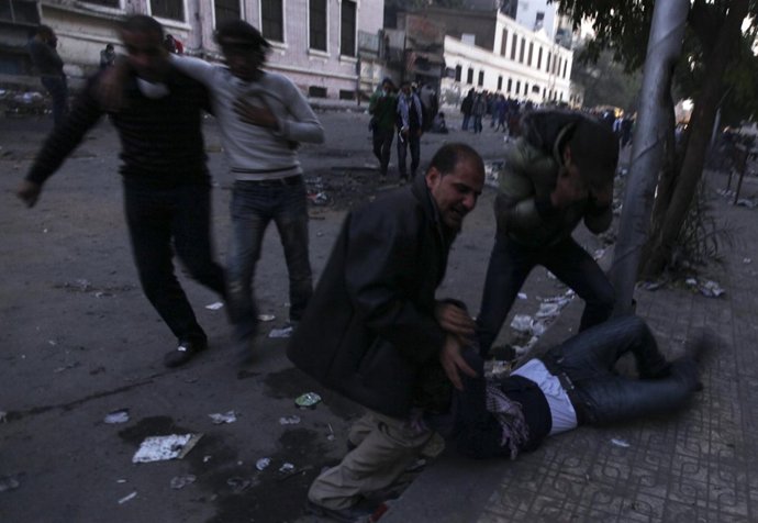 Manifestaciones En La Plaza Tahrir