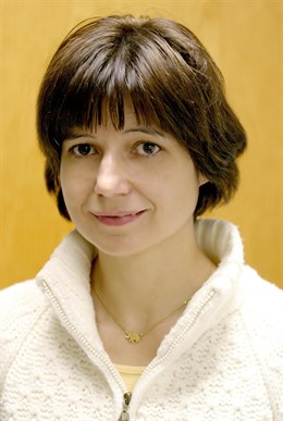 Almudena Suárez, Investigadora De La UC 