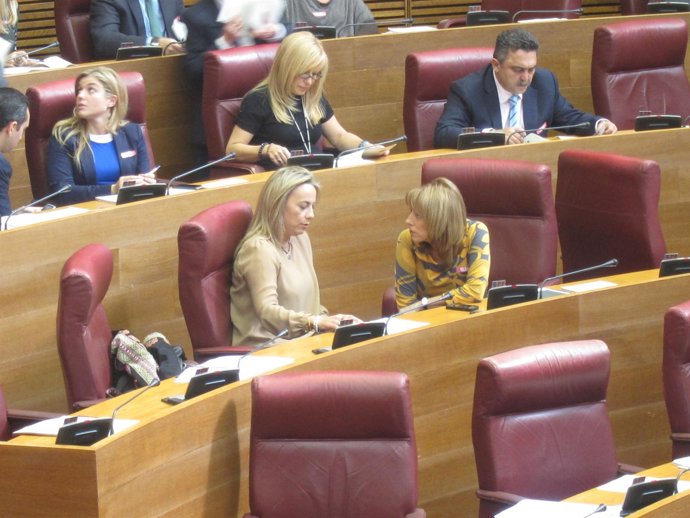 Sonia Castedo En Su Escaño De Las Corts