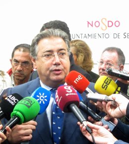 El Alcalde De Sevilla, Juan Ignacio Zoido 