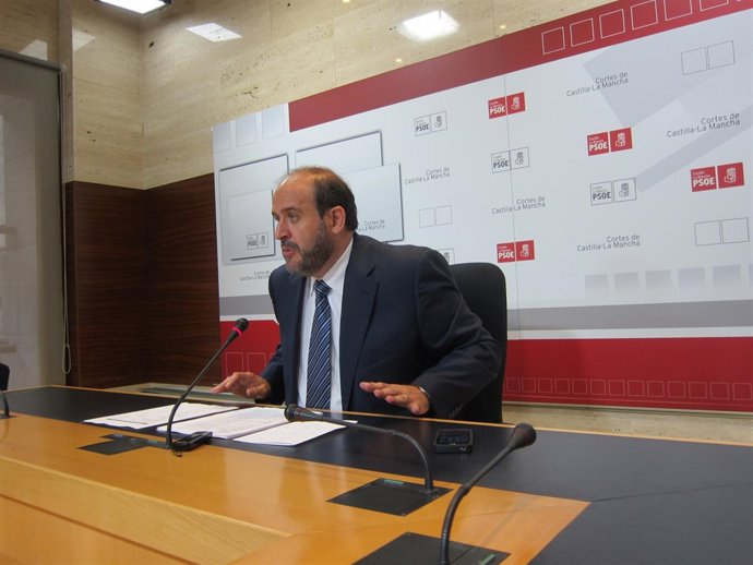 El Portavoz Del Grupo Parlamentario Socialista