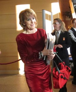 Esperanza Aguirre A Su Llegada A La Asamblea De Madrid