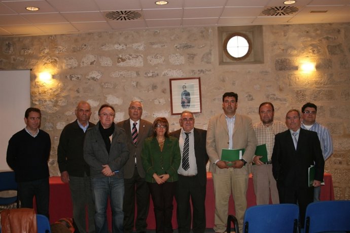 Gálvez En La Entrega De Resoluciones A Almazaras Hoy