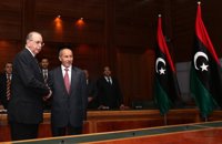Los miembros del nuevo Gobierno libio juran sus cargos
