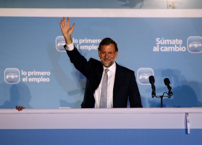 Rajoy En El Balcón De Génova