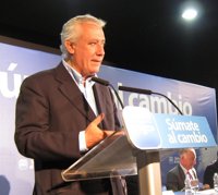 Arenas expresa que no está de acuerdo con el copago y aboga por un "gran pacto sociosanitario" en esta legislatura