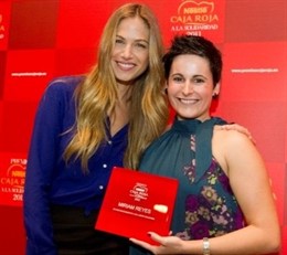 Martina Klein Y Miriam Reyes, En La I Edición De Los Premios Nestlé Caja Roja 