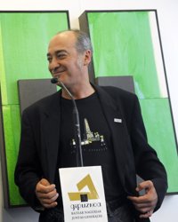 Diputación de Gipuzkoa estudia recurrir la sentencia que obliga a quitar la placa contraria a ondear la bandera española