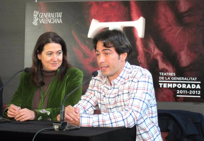 Luisa Martín Y Alejandro Tous Presentan 'El Tiempo Y Los Conway'