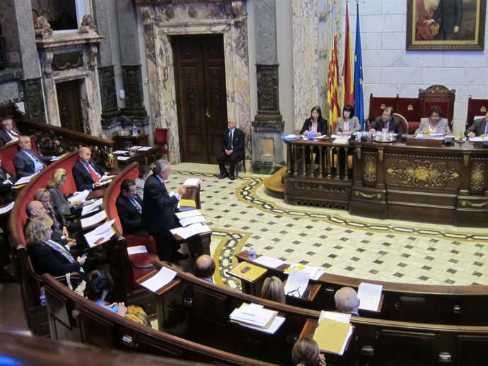 Senent Durante El Debate En El Pleno De Los Presupuestos De 2012