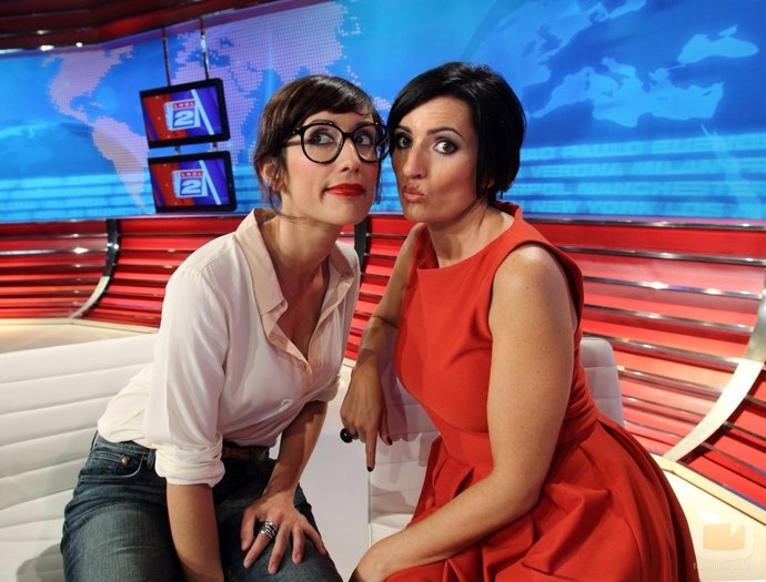 Ana Morgade Y Silvia Abril En Las Noticias De Las Dos