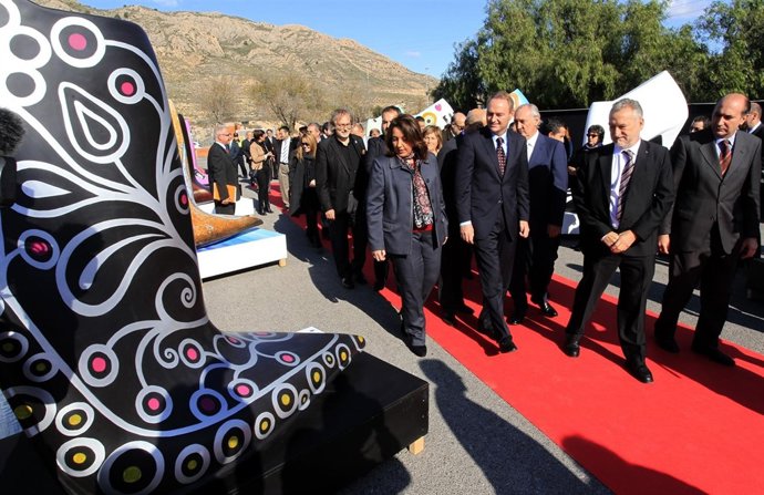 El Presidente Fabra, En Su Visita A La Localidad De Elda