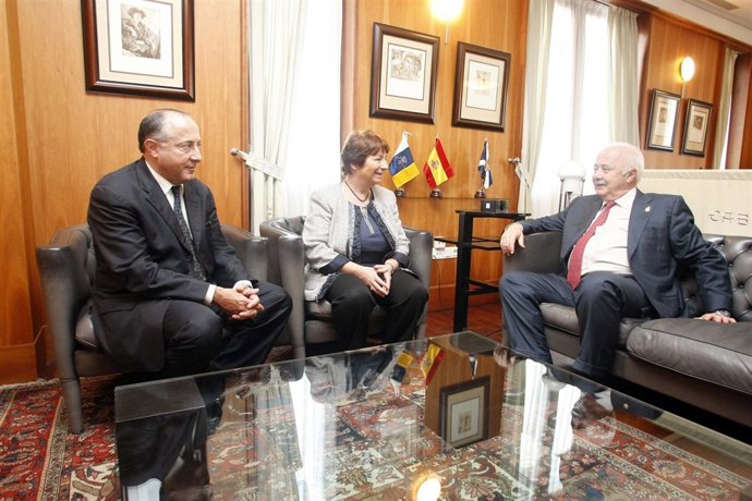 Reunión Con La Cónsul De Francia