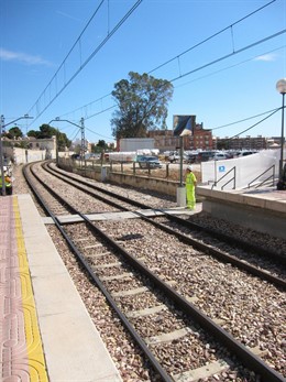Vías De Metrovalencia A Su Paso Por Benimàmet