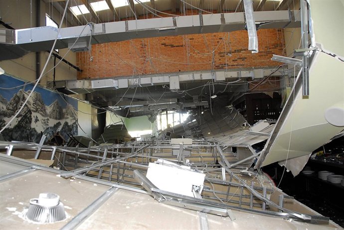 Falso Techo Hundido En Un Restaurante De Puigcerdà