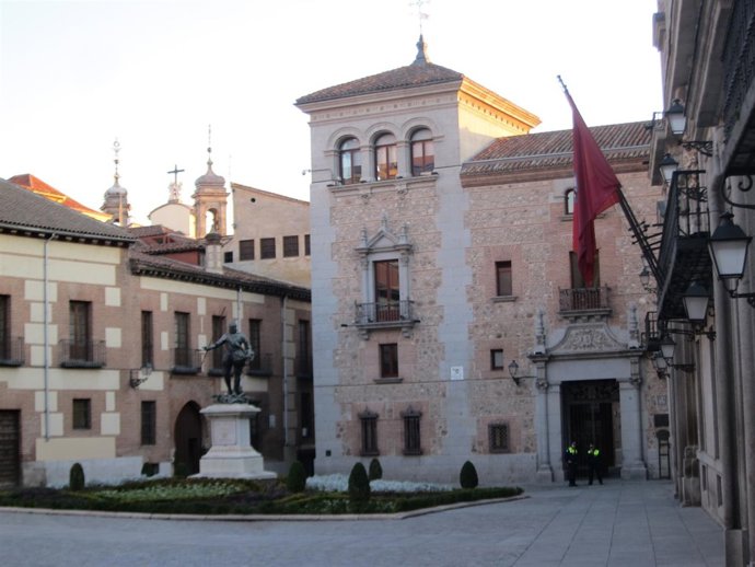 Casa Cisneros De Madrid