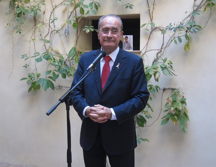 El Alcalde De Málaga, Francisco De La Torre