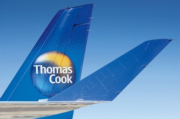 Avión De Thomas Cook