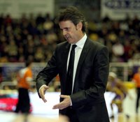 Baloncesto/Eurochallenge.- Fisac: "Podemos dejar casi sentenciado nuestro pase a la siguiente ronda"