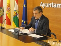 El Ayuntamiento de Logroño pone en marcha una Escuela Taller de jardinería y anuncia un vivero de empresas