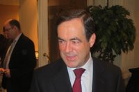 Bono: "No tengo nada contra que Chacón sea candidata"