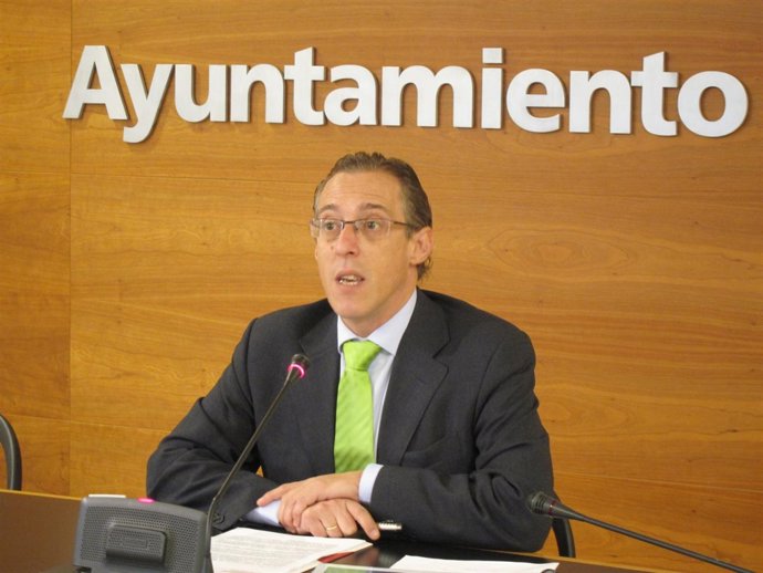 El Concejal De Movilidad, Angel Sáinz Yangüela