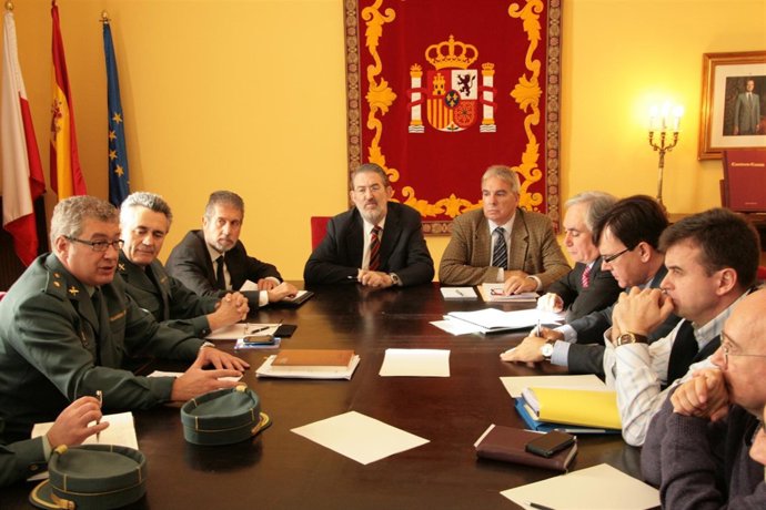 MÁS DE 4.000 TONELADAS DE FUNDENTES EN CANTABRIA Y PALENCIA PARA LOS TEMPORALES 