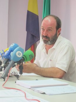 El Coordinador Provincial De IULV-CA De Huelva, Pedro Jiménez.