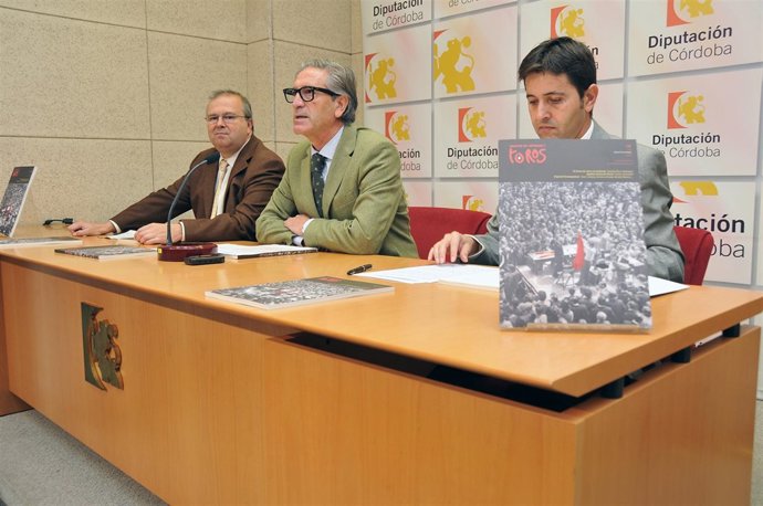 Moreno Calderón, Pineda Y Jurado En La Rueda De Prensa