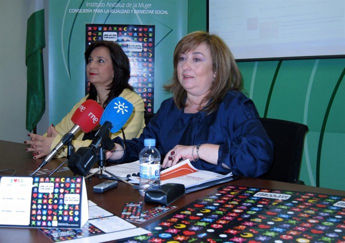 La Directora Del IAM, Soledad Pérez, Presenta Campaña De Juguetes 2011