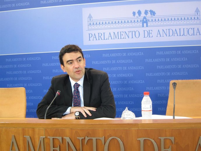 Mario Jiménez, En Rueda De Prensa