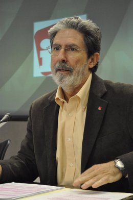 El Portavos Del Grupo Parlamentario IU Aragón, Adolfo Barrena.